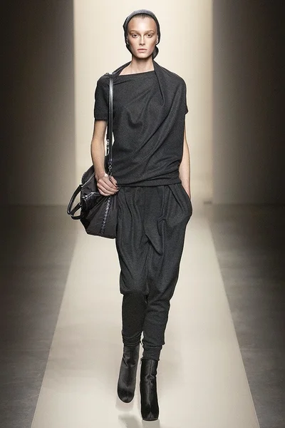 Look 17